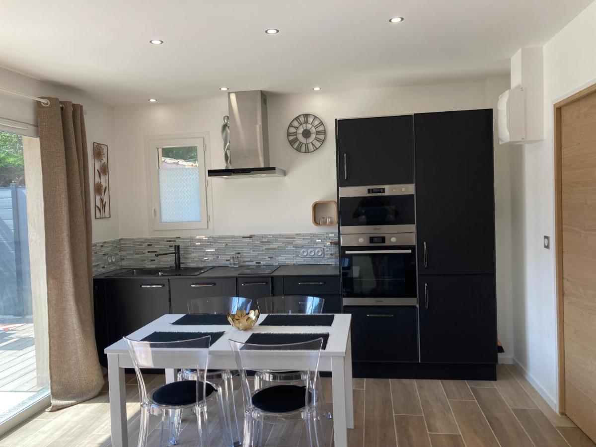 Villa Celina Accessible Pmr Sanary-sur-Mer Luaran gambar